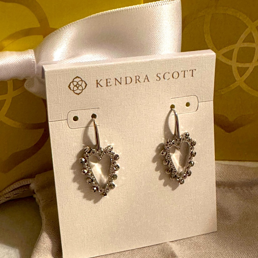 Kendra Scott Beaded Ansley Heart Open Frame Earrings